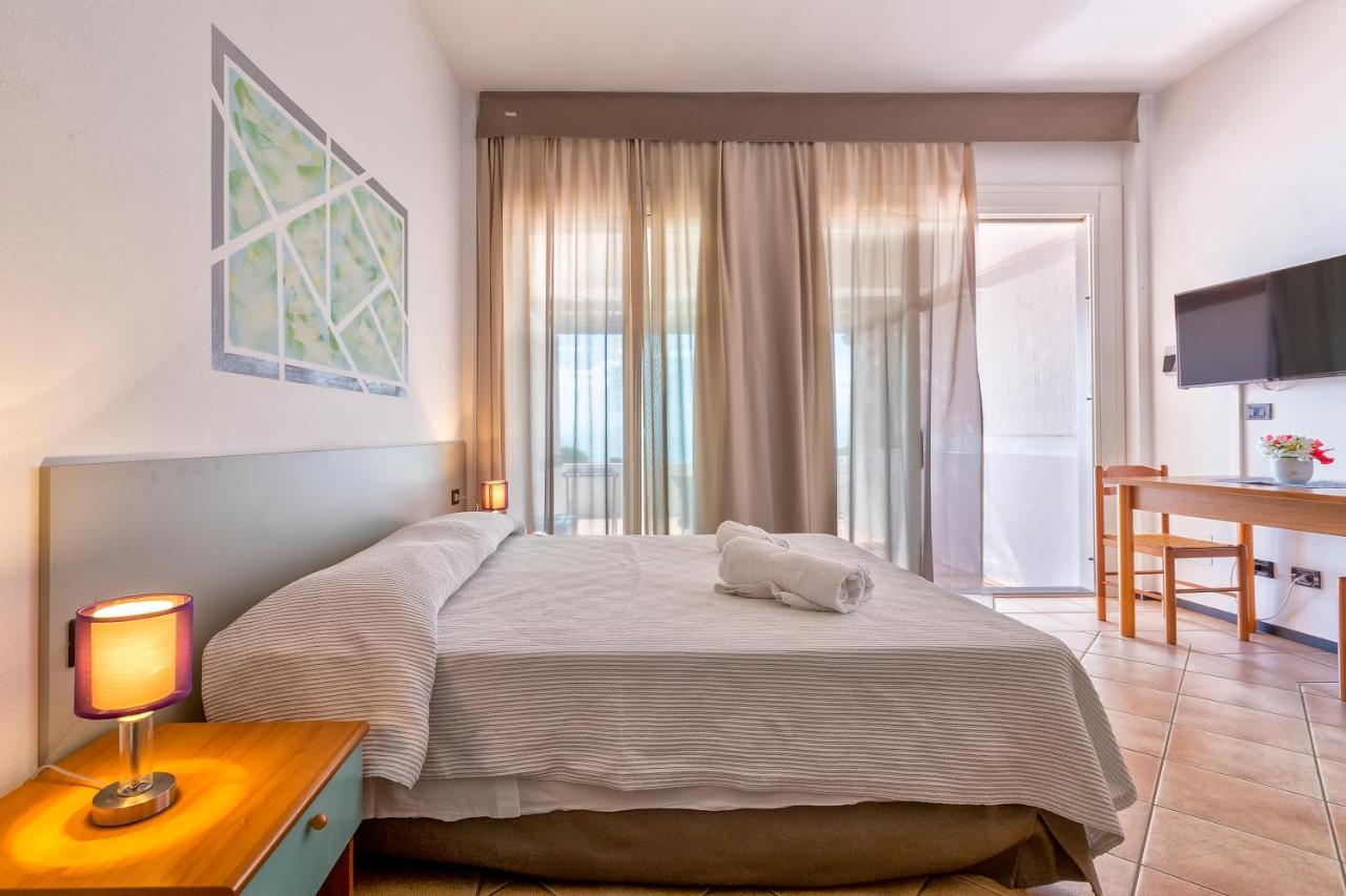 Residence Le Vele Stintino Εξωτερικό φωτογραφία